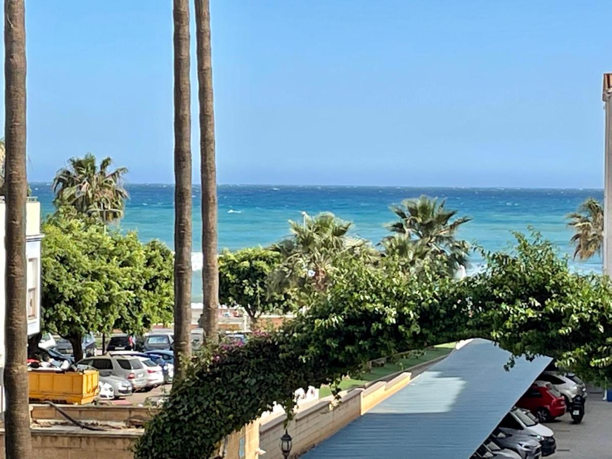 Moderno Piso De 3 Dormitorios En La Playa De Rincon De La Victoria Malaga المظهر الخارجي الصورة