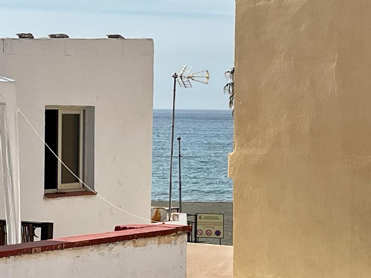Moderno Piso De 3 Dormitorios En La Playa De Rincon De La Victoria Malaga المظهر الخارجي الصورة